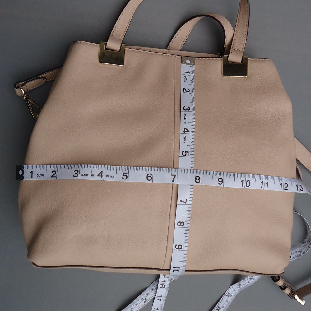 Vince Camuto shoulder bag. - Picture 13 of 16